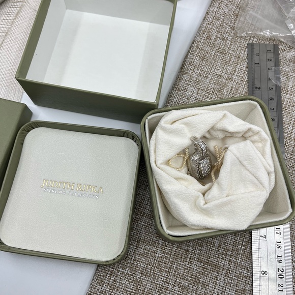 Vintage Judith Ripka Sterling Silver CZ Cluster Enhancer Pendant - Picture 14 of 16